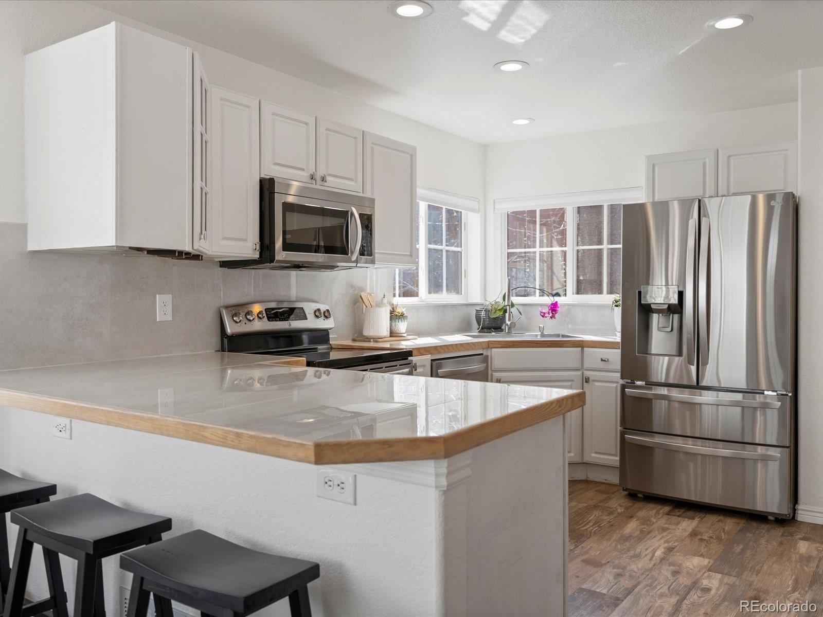 MLS Image #12 for 795  nighthawk circle,louisville, Colorado