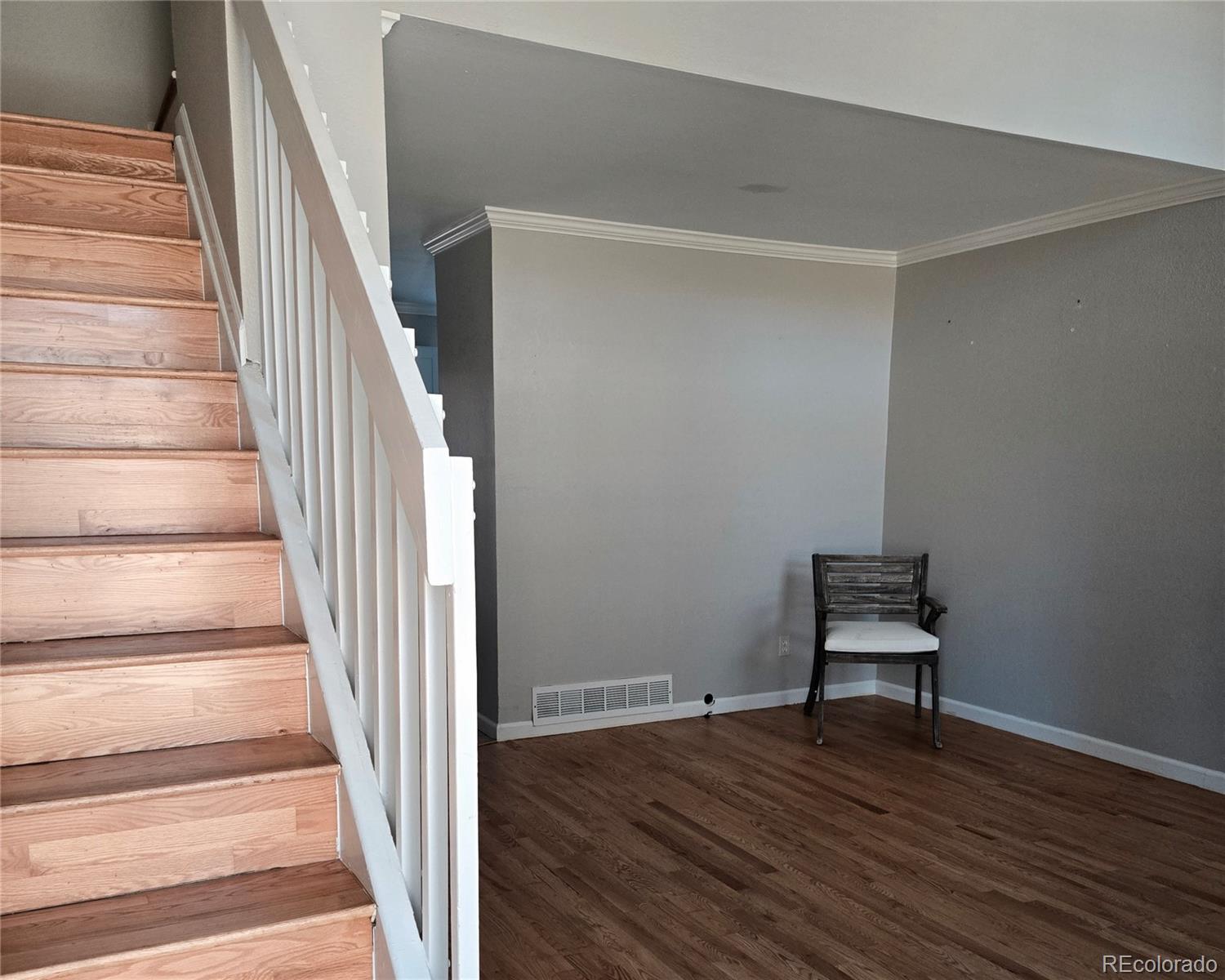 MLS Image #11 for 886  summer drive,highlands ranch, Colorado