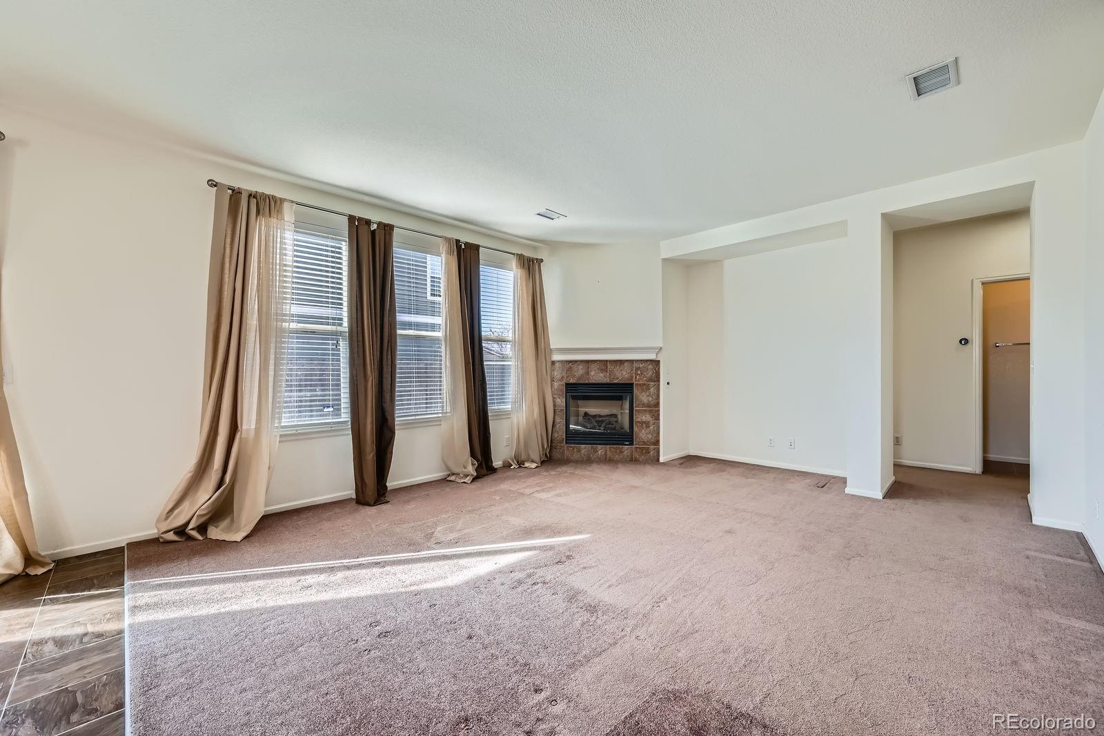 MLS Image #5 for 15786  randolph place,denver, Colorado