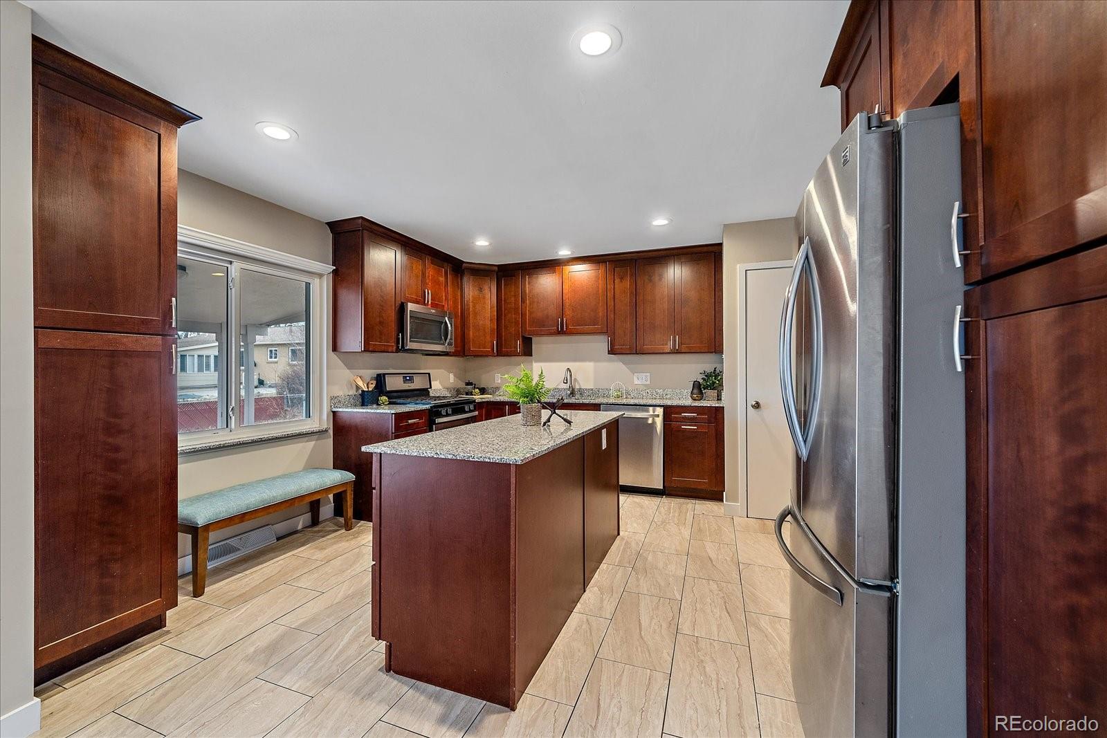 MLS Image #7 for 11972 w dakota drive,lakewood, Colorado