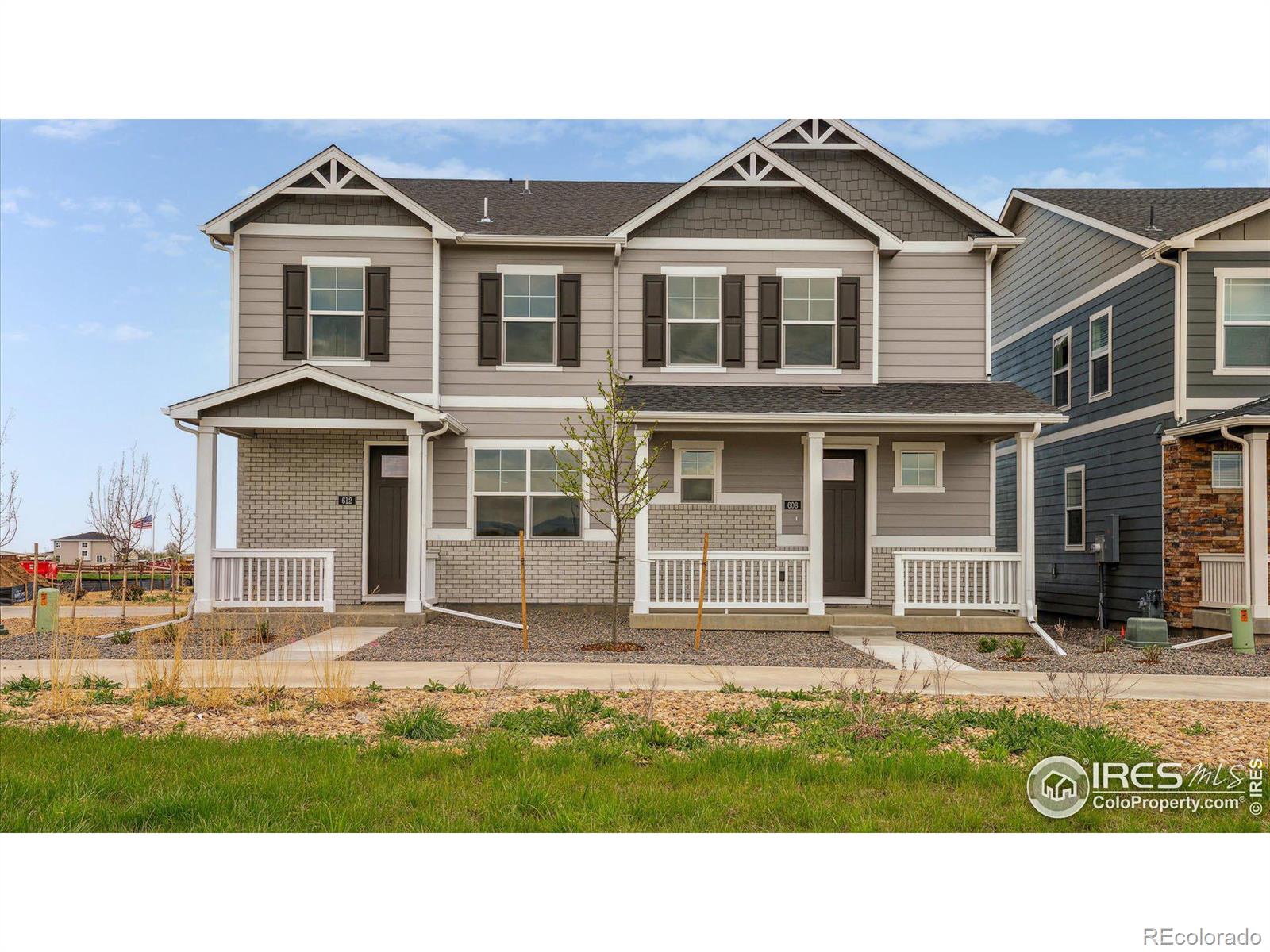 MLS Image #2 for 942  hoptree court,johnstown, Colorado