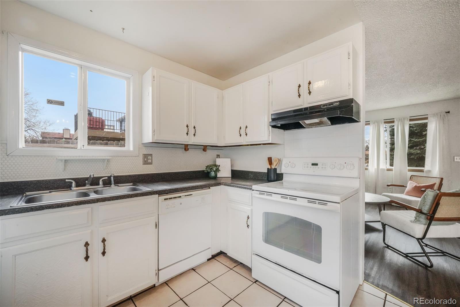 MLS Image #9 for 4962  cita drive,colorado springs, Colorado
