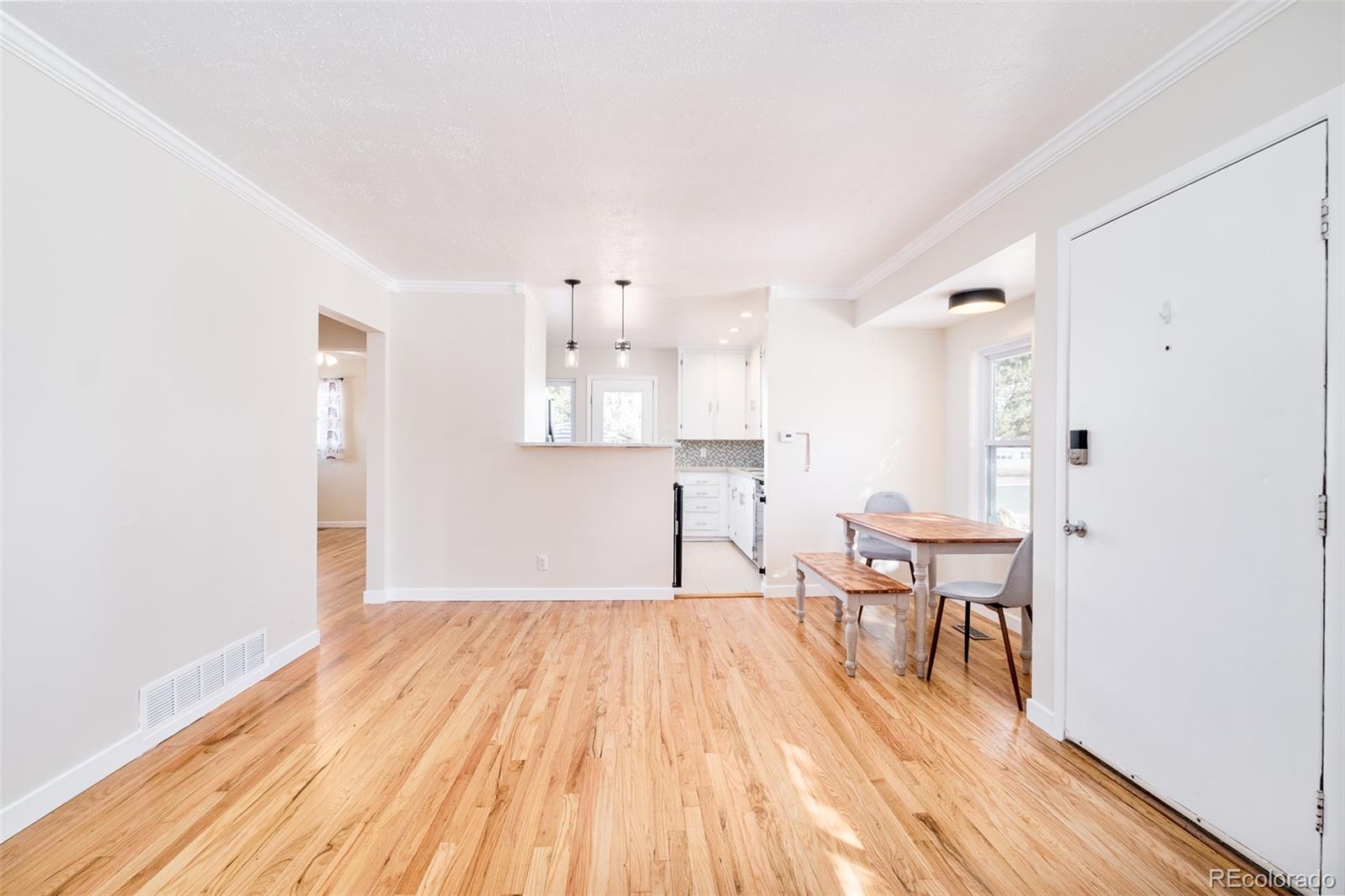 MLS Image #4 for 1195  florence street,aurora, Colorado