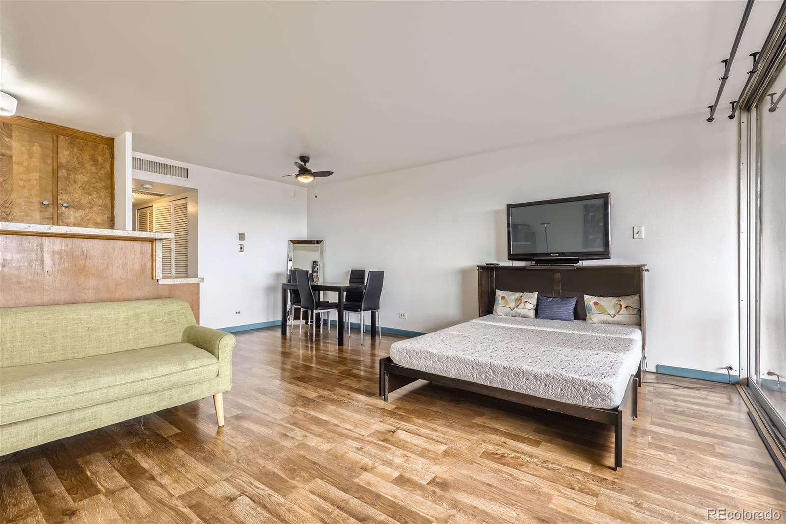MLS Image #3 for 790 n washington street 804,denver, Colorado