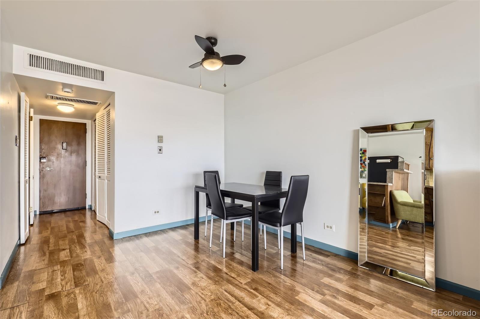 MLS Image #5 for 790 n washington street 804,denver, Colorado