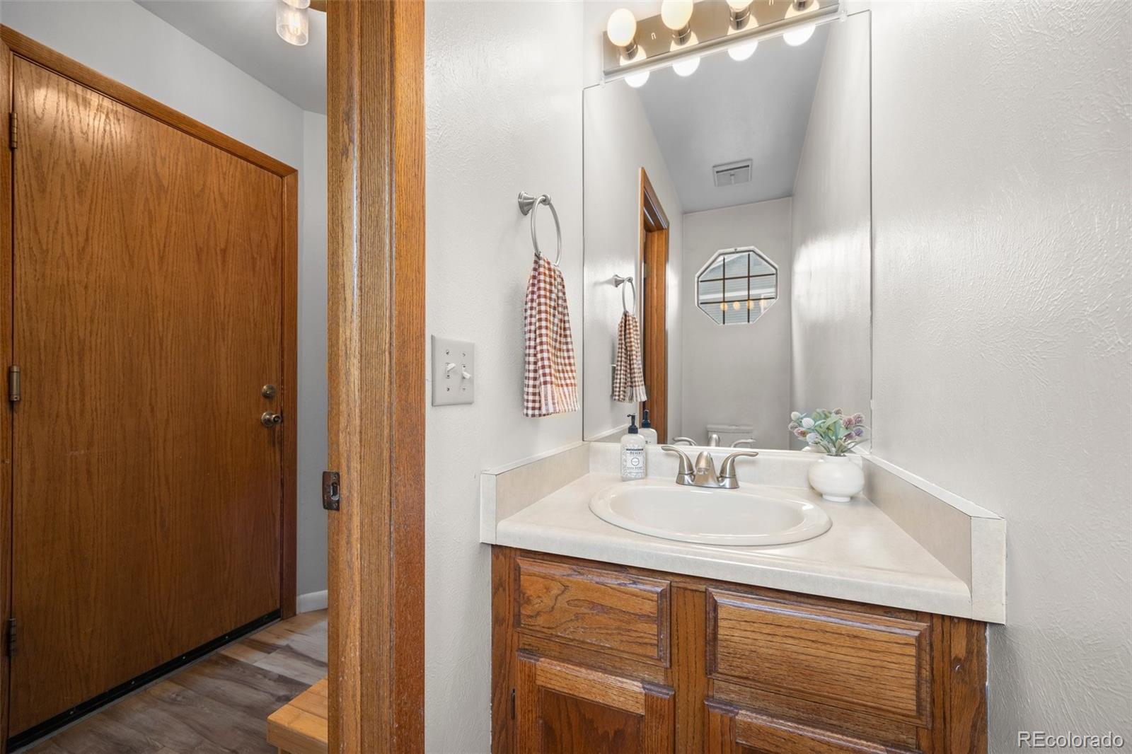 MLS Image #14 for 871 s joplin circle ,aurora, Colorado