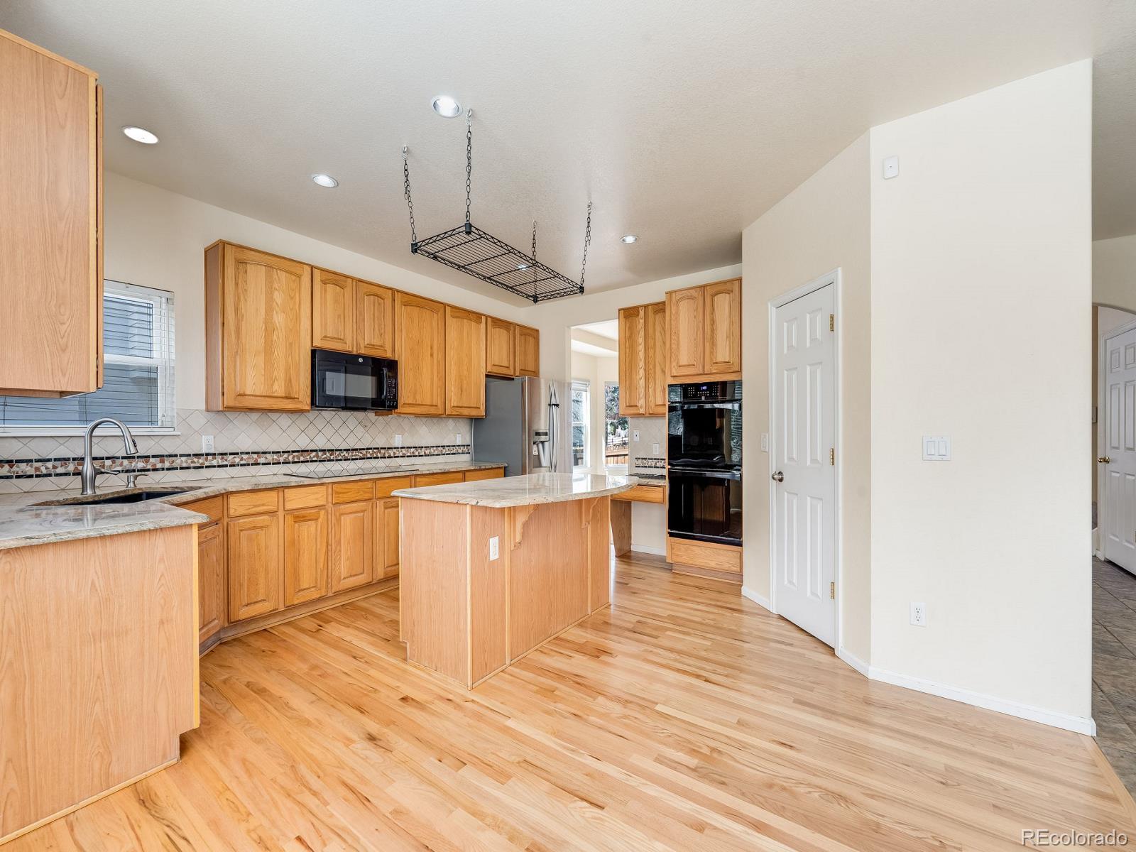 MLS Image #15 for 18338 e powers place,centennial, Colorado