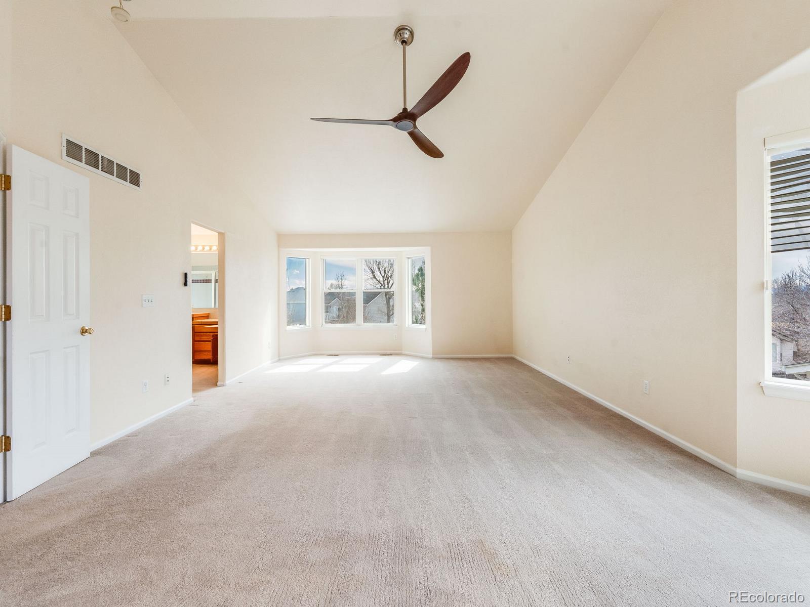 MLS Image #23 for 18338 e powers place,centennial, Colorado
