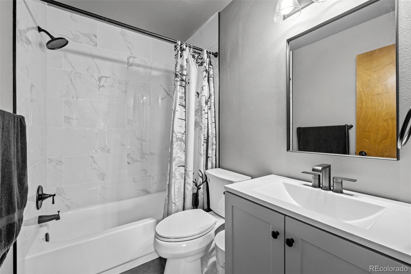 MLS Image #25 for 44011  morning star court,elizabeth, Colorado