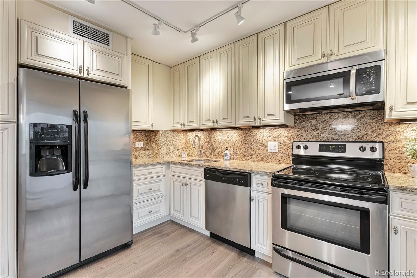 MLS Image #10 for 1200 n humboldt street 604,denver, Colorado