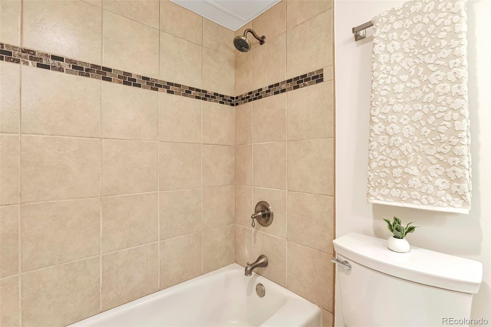 MLS Image #19 for 1200 n humboldt street 604,denver, Colorado