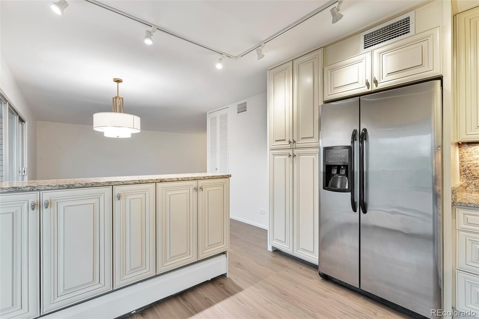 MLS Image #8 for 1200 n humboldt street 604,denver, Colorado