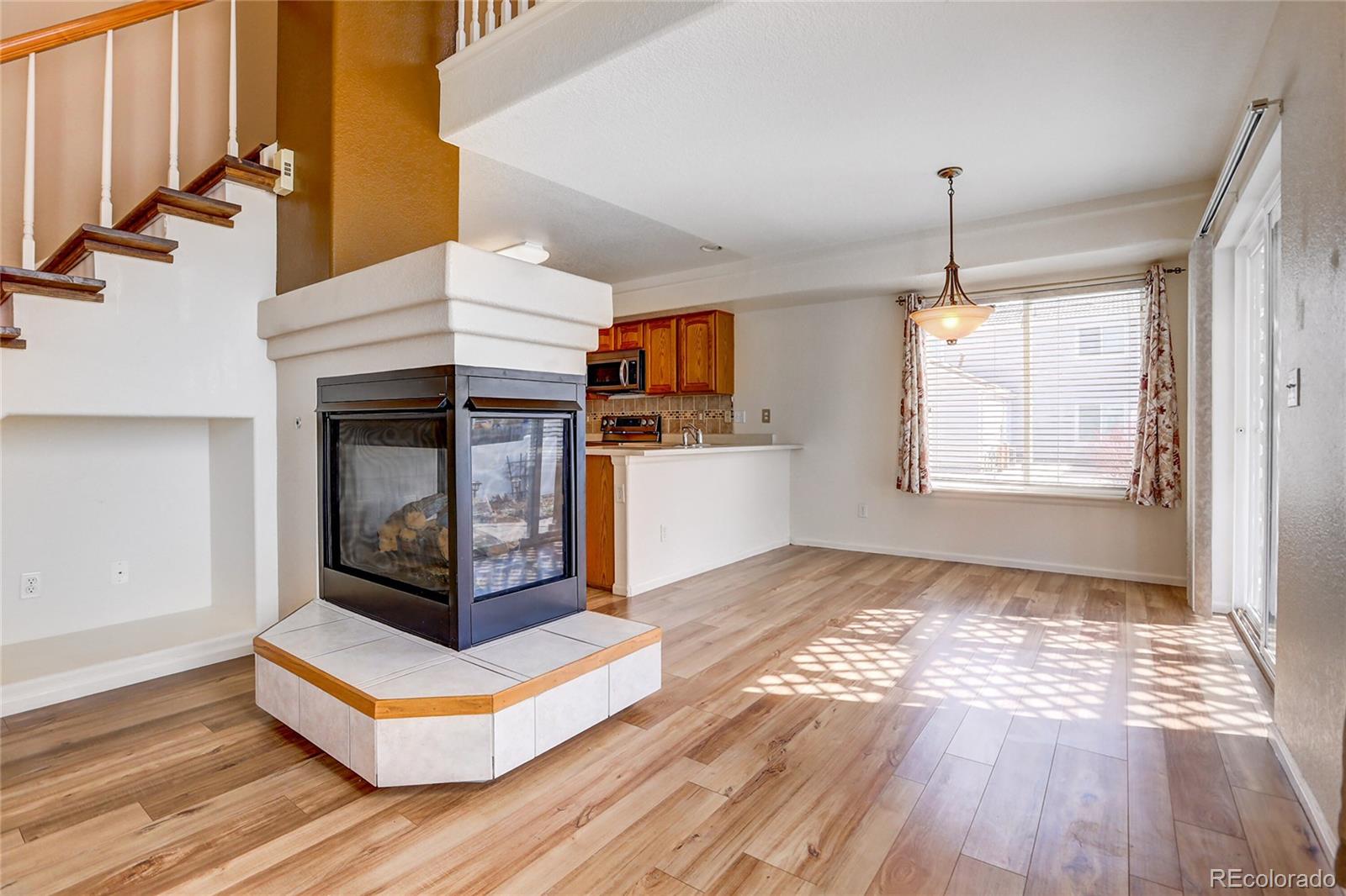 MLS Image #7 for 20764 e 47th avenue,denver, Colorado