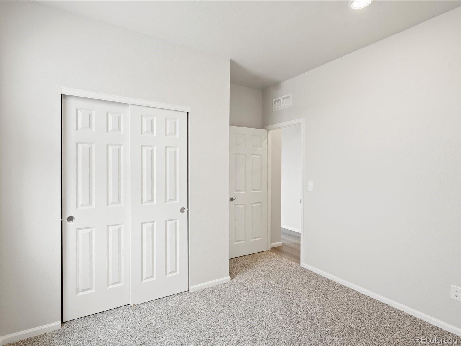MLS Image #18 for 1945 s coolidge way,aurora, Colorado