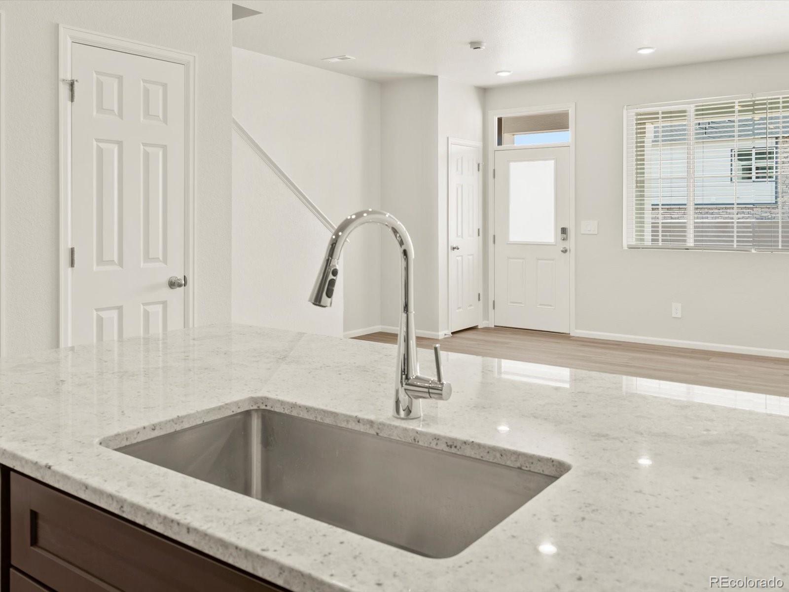 MLS Image #14 for 6534 n malaya street,aurora, Colorado
