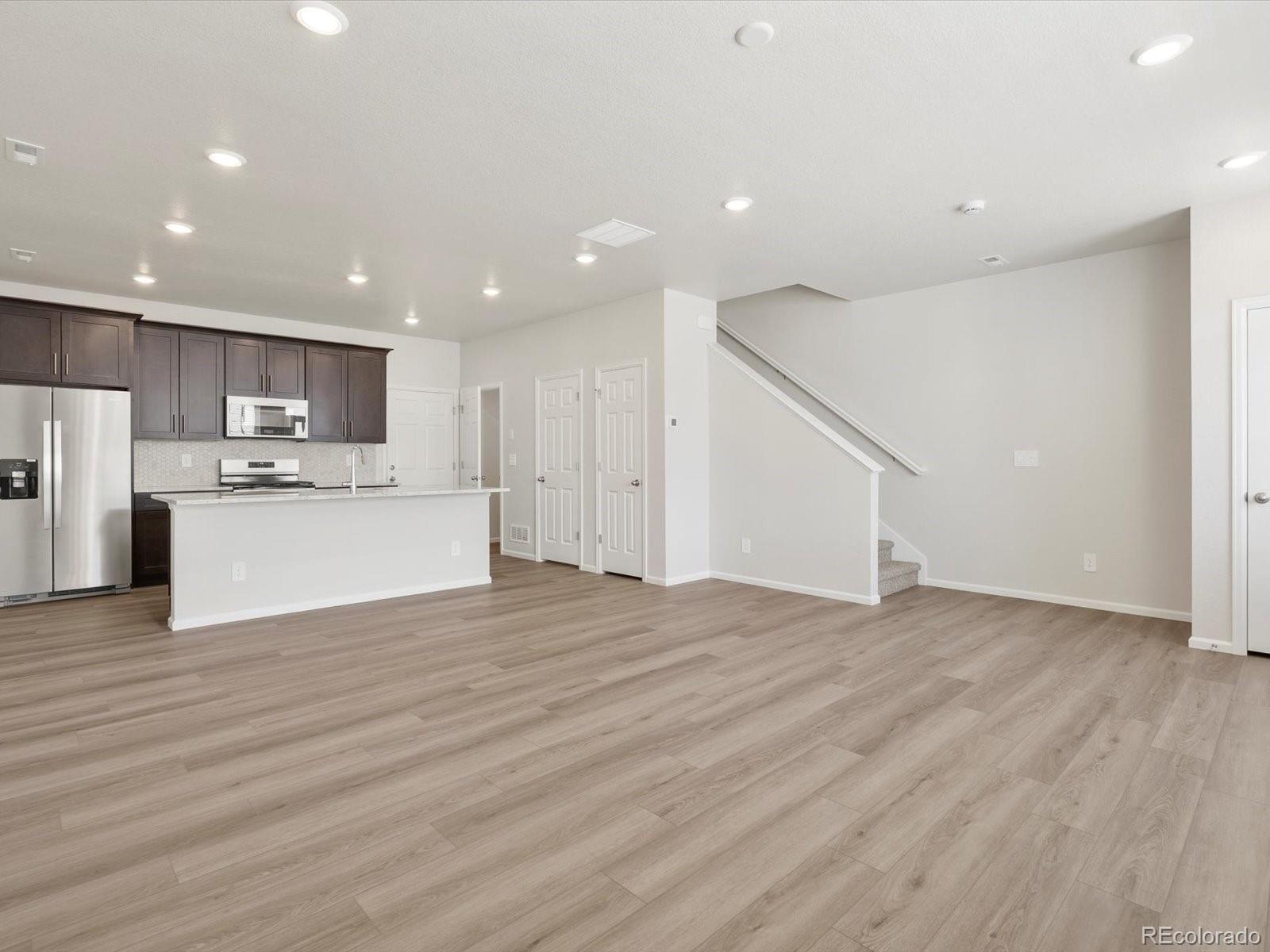 MLS Image #6 for 6534 n malaya street,aurora, Colorado