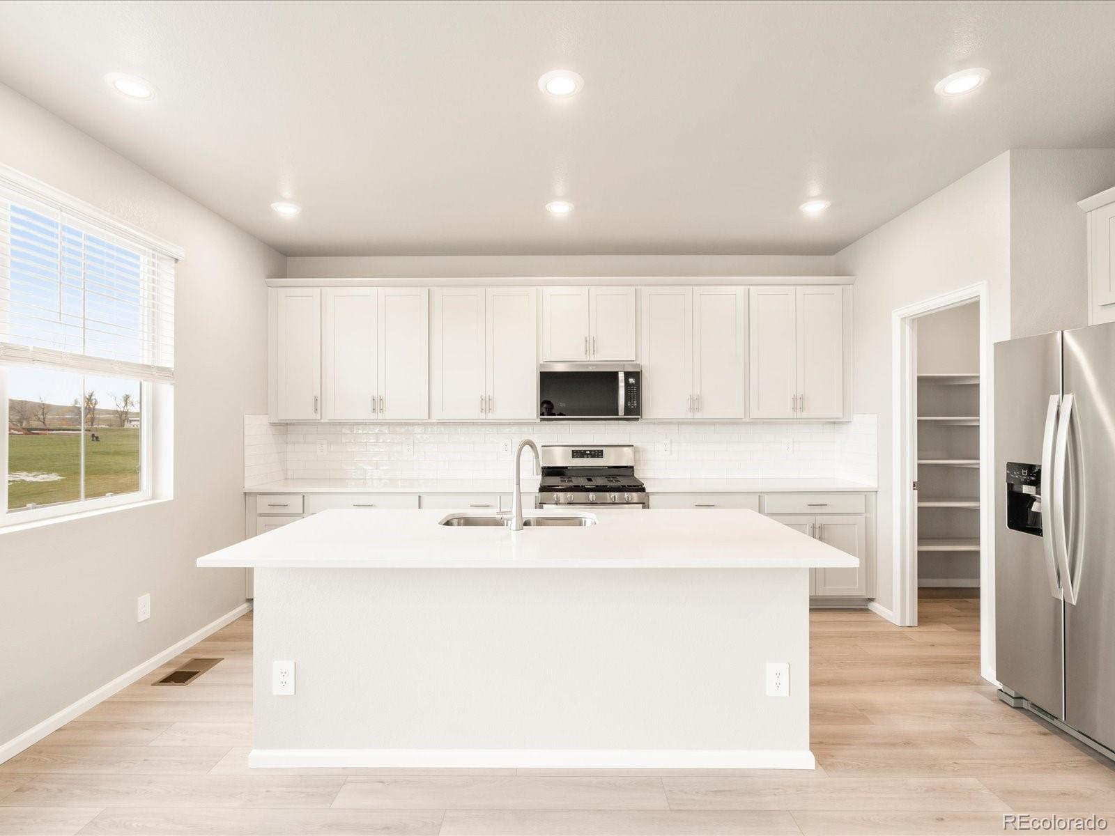 MLS Image #16 for 24008 e atlantic place,aurora, Colorado