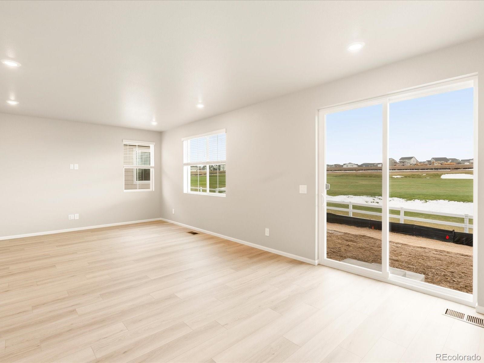 MLS Image #17 for 24008 e atlantic place,aurora, Colorado