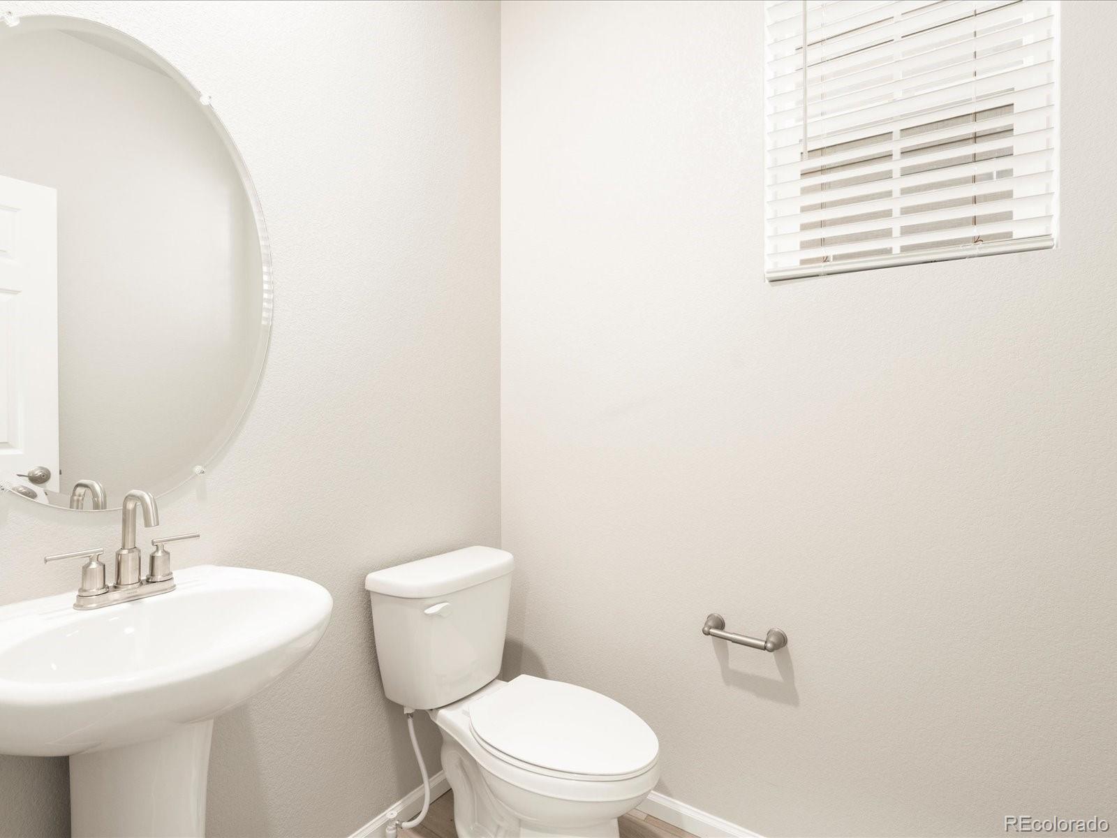 MLS Image #7 for 24008 e atlantic place,aurora, Colorado