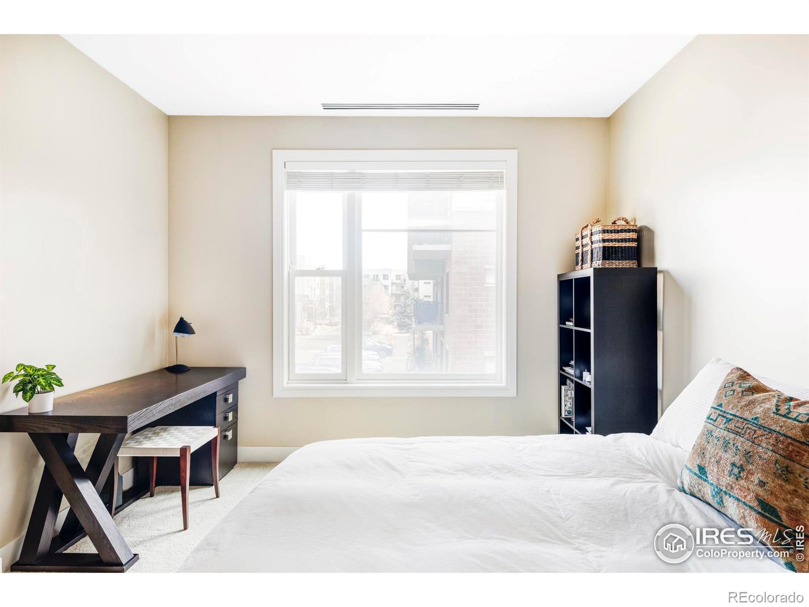 MLS Image #11 for 3301  arapahoe avenue,boulder, Colorado