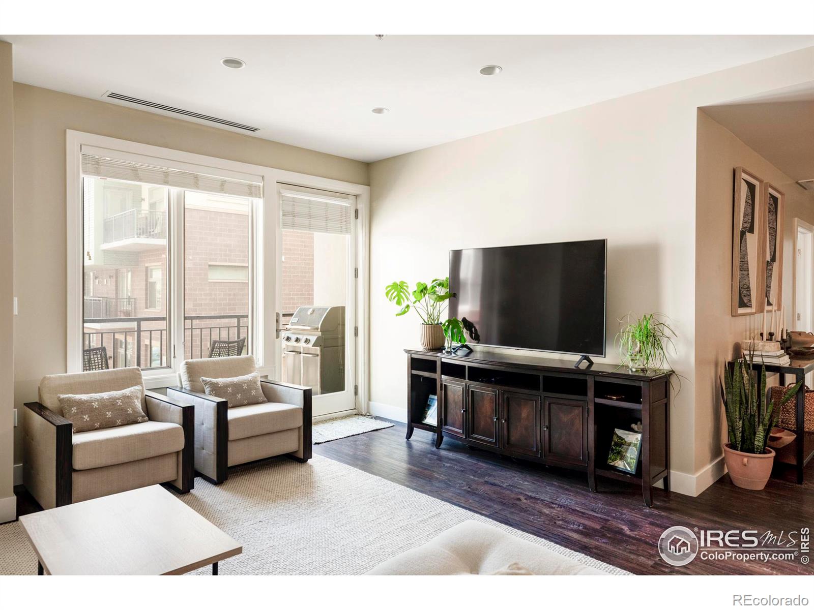 MLS Image #2 for 3301  arapahoe avenue,boulder, Colorado