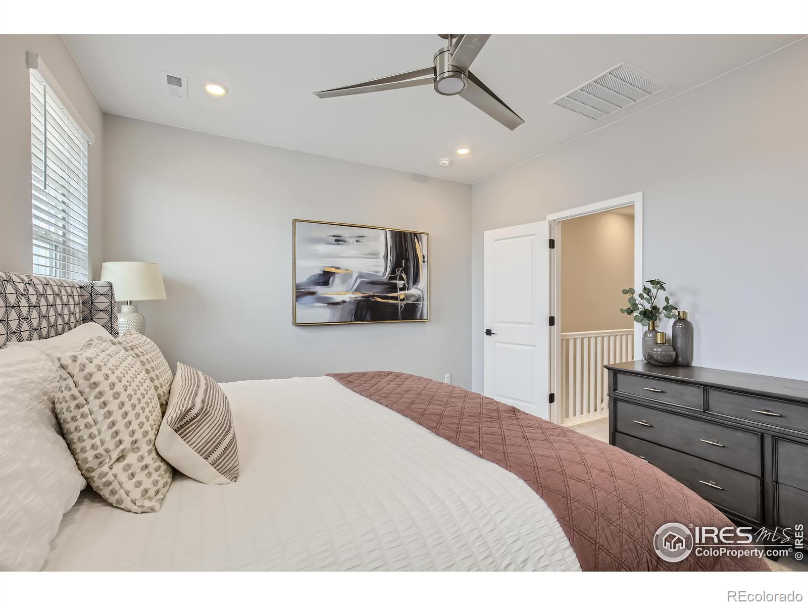 MLS Image #11 for 760  silver maple lane,fort collins, Colorado