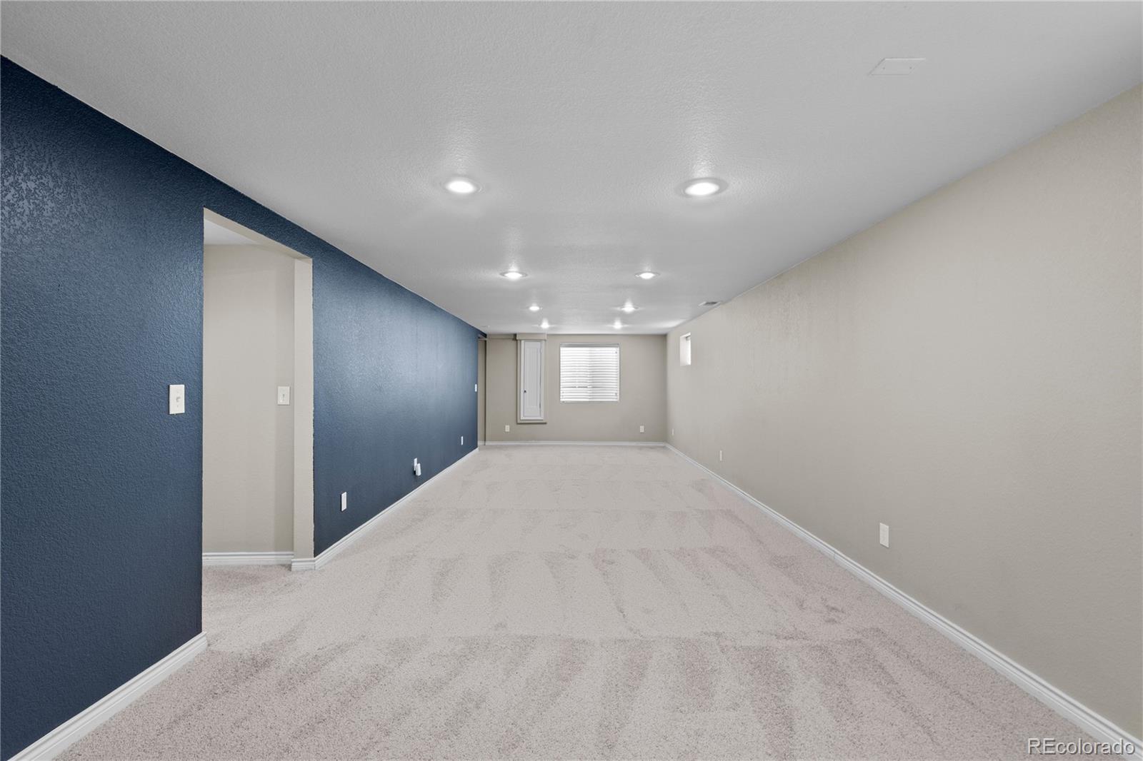 MLS Image #30 for 1996 s dexter street,denver, Colorado
