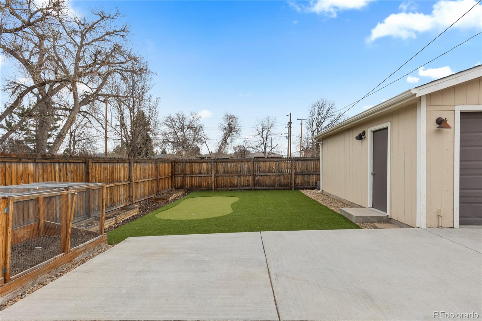 MLS Image #37 for 1996 s dexter street,denver, Colorado