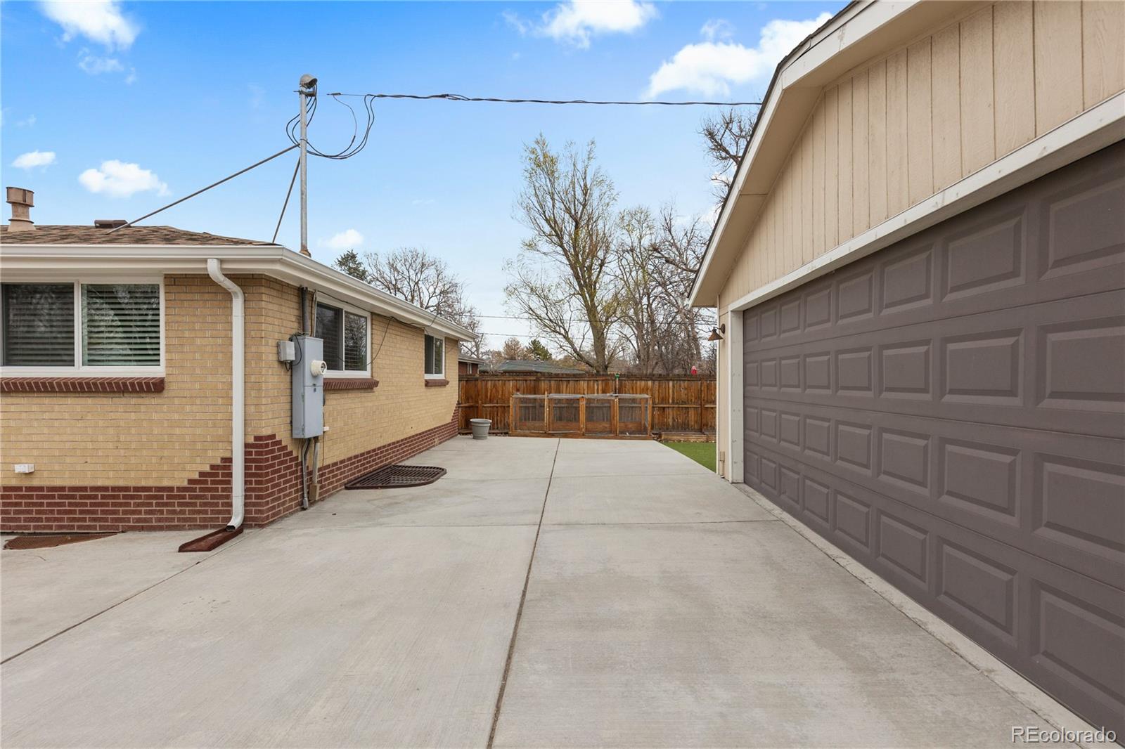 MLS Image #39 for 1996 s dexter street,denver, Colorado
