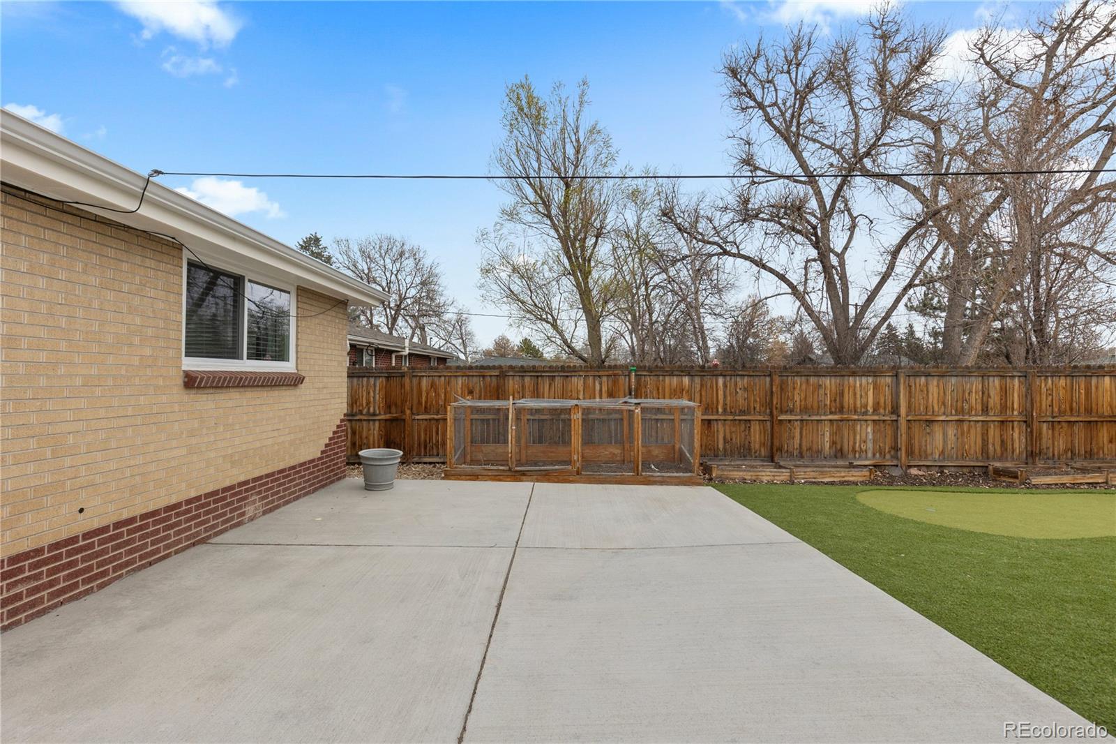 MLS Image #41 for 1996 s dexter street,denver, Colorado