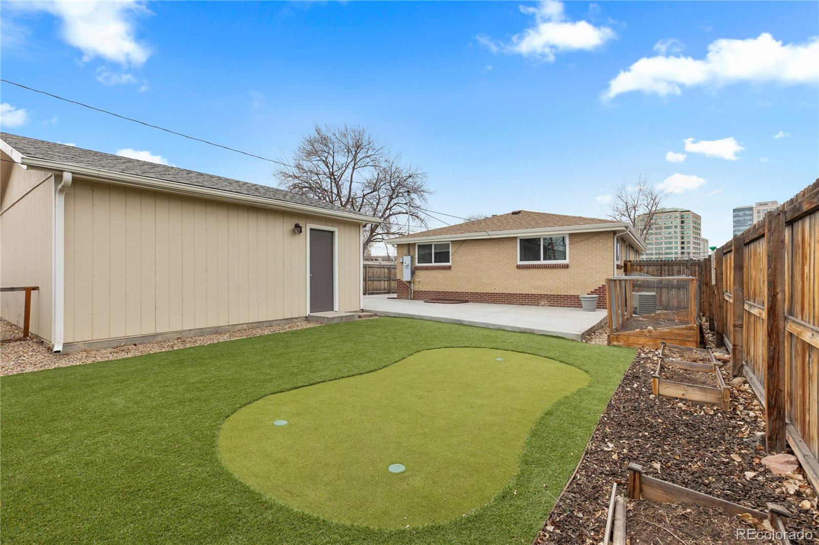 MLS Image #42 for 1996 s dexter street,denver, Colorado