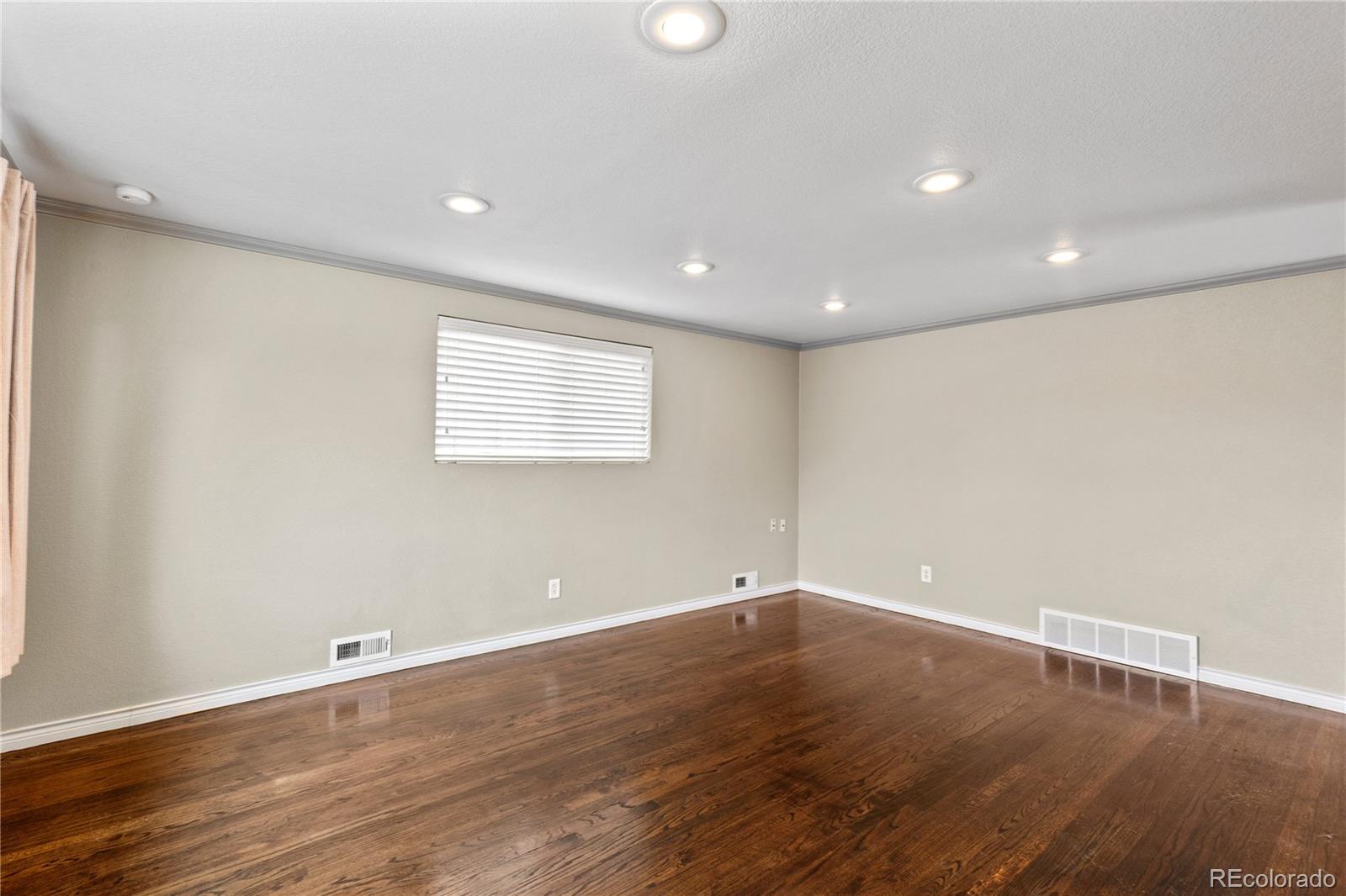 MLS Image #7 for 1996 s dexter street,denver, Colorado