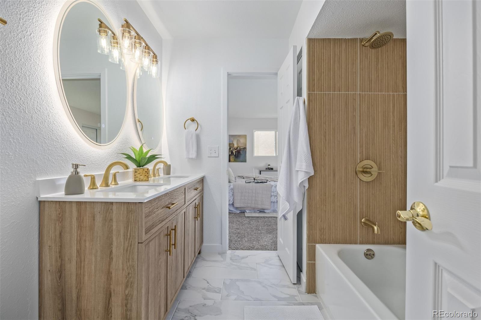 MLS Image #16 for 1060 s parker road 36,denver, Colorado