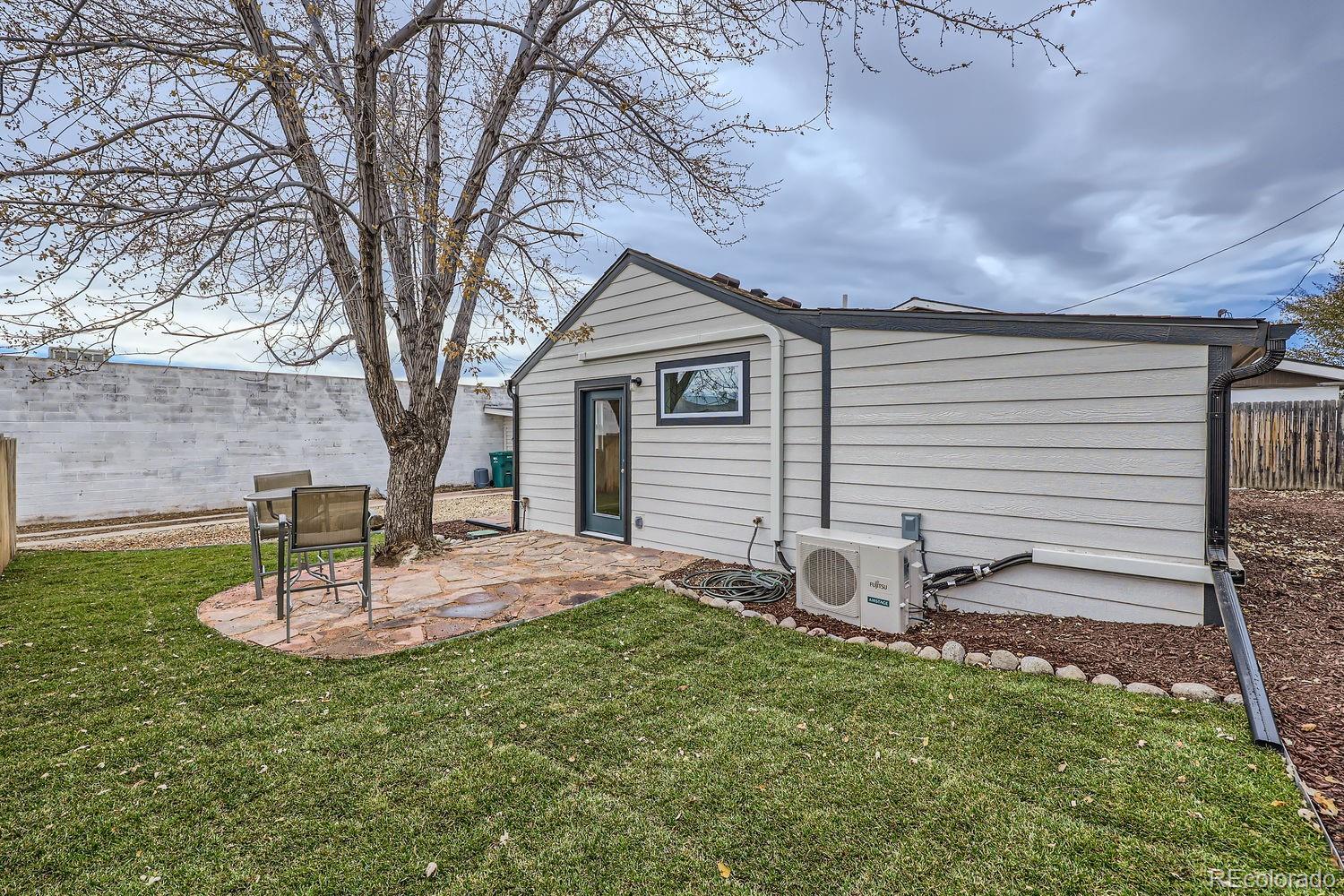MLS Image #14 for 3379 s eliot street,englewood, Colorado