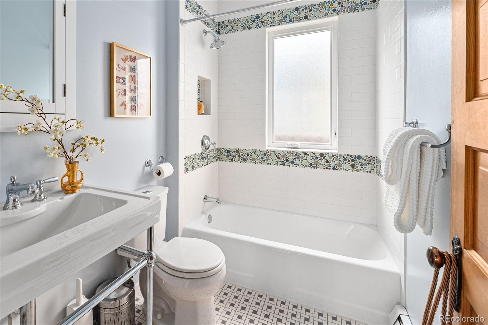 MLS Image #23 for 3017  newton street,denver, Colorado