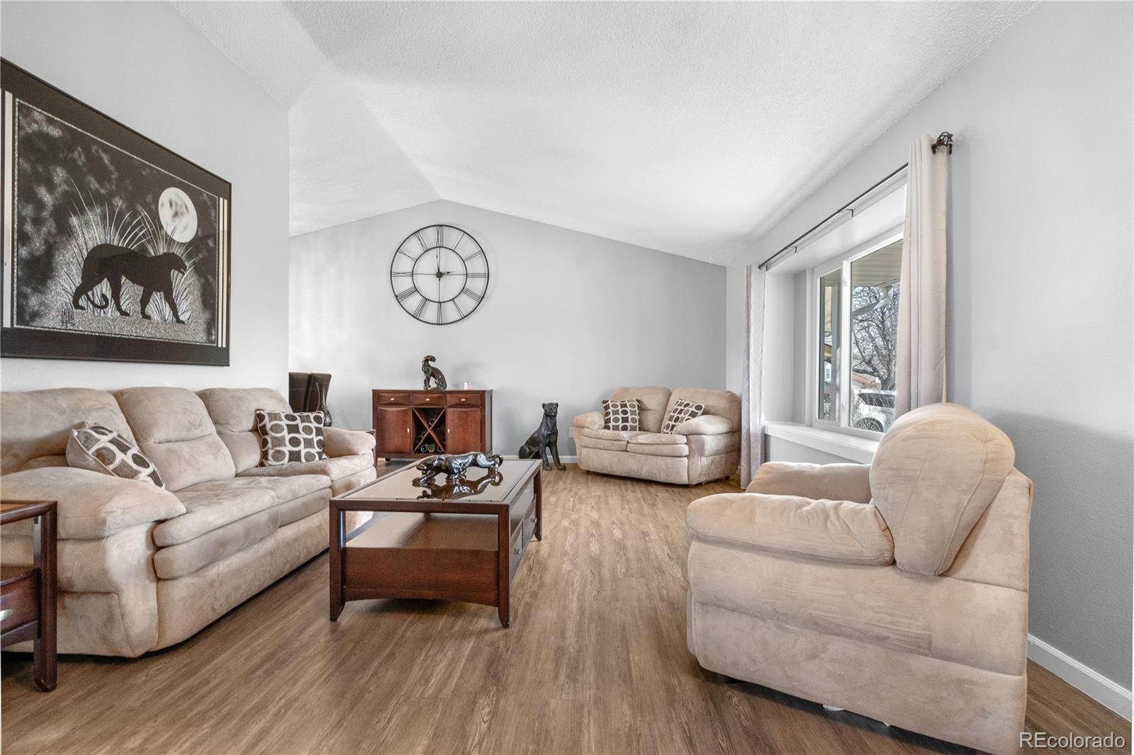 MLS Image #3 for 17093 e pacific place,aurora, Colorado
