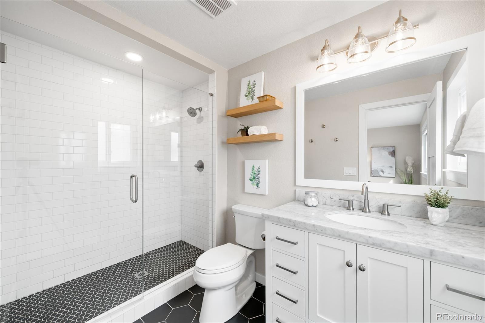 MLS Image #14 for 2000  willow lane,lakewood, Colorado