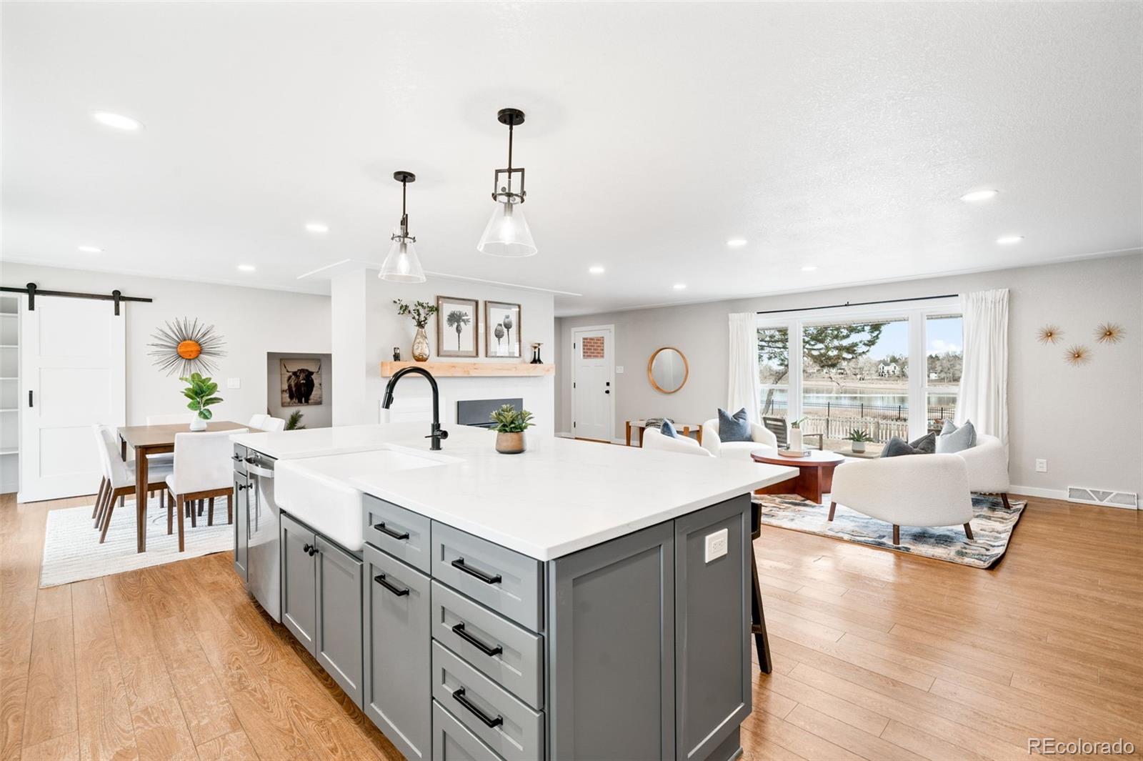 MLS Image #6 for 2000  willow lane,lakewood, Colorado