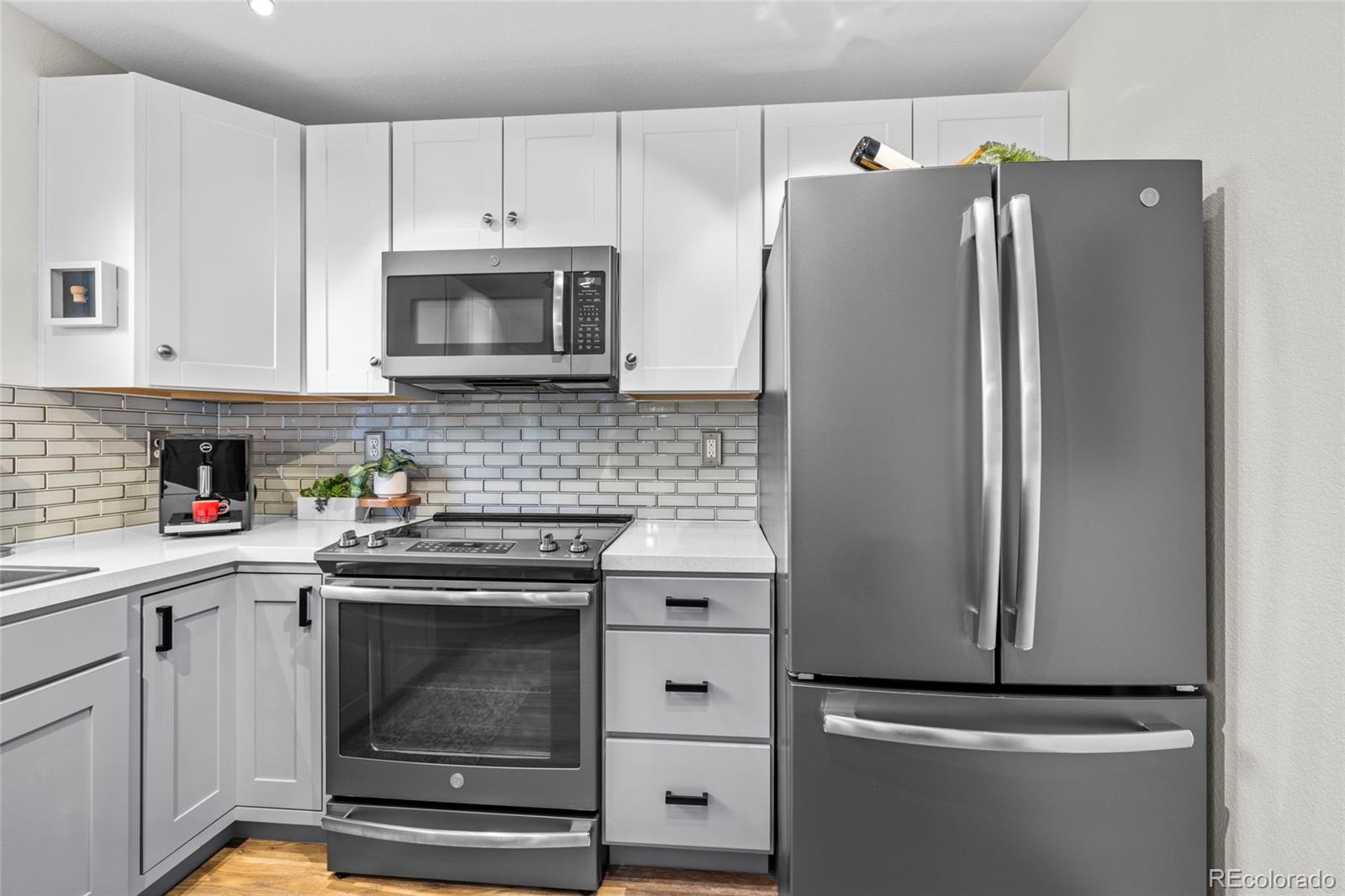 MLS Image #13 for 1520  painted desert court,fort collins, Colorado