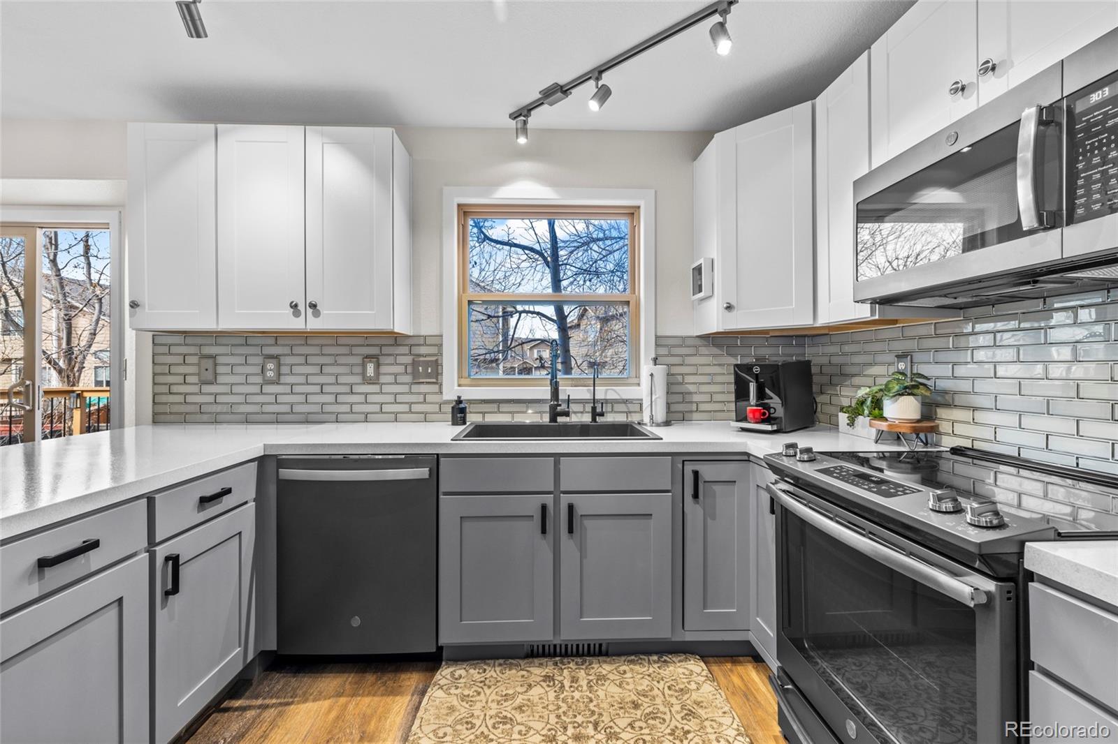 MLS Image #16 for 1520  painted desert court,fort collins, Colorado