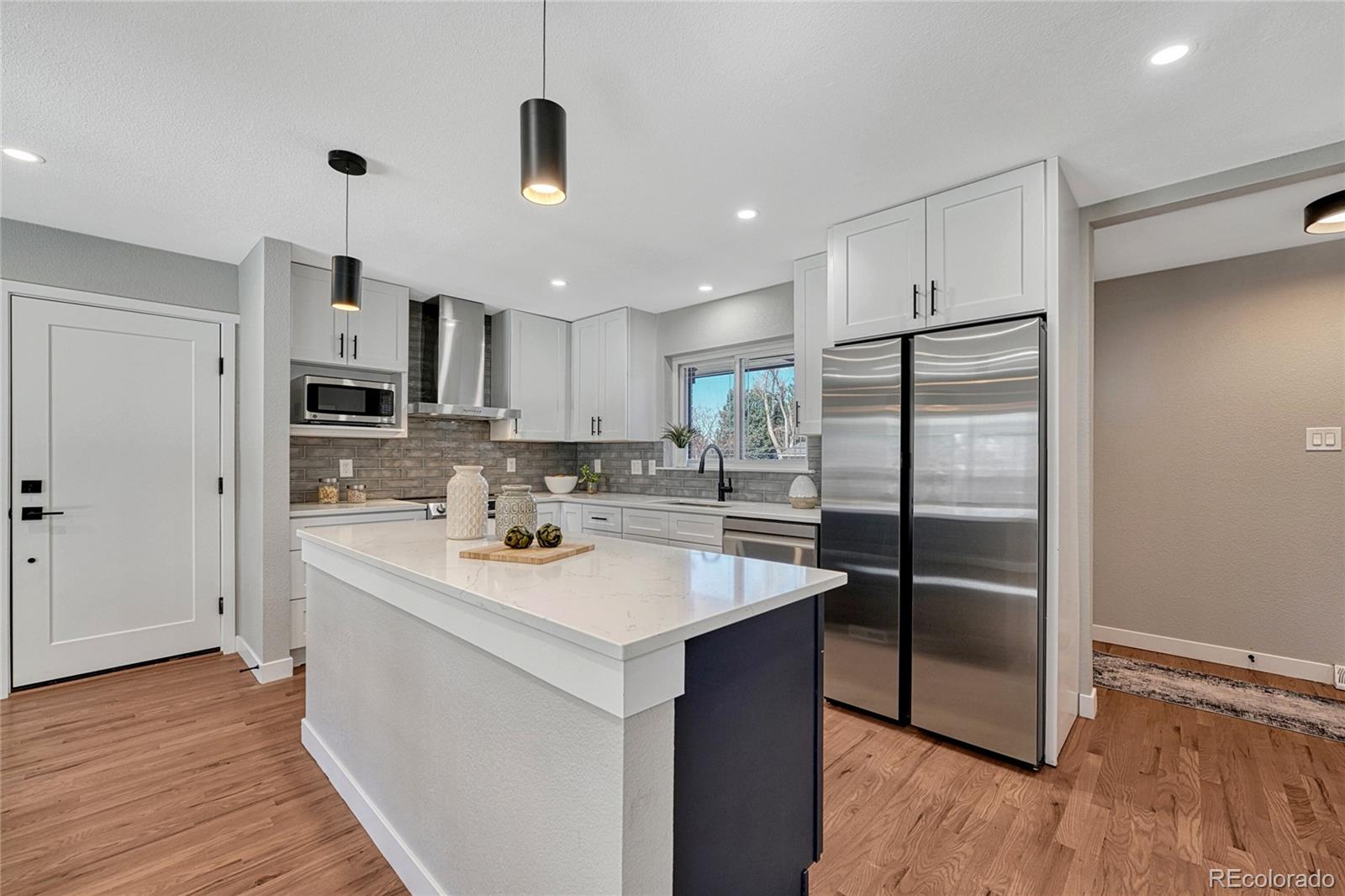 MLS Image #3 for 3802 e costilla avenue,centennial, Colorado