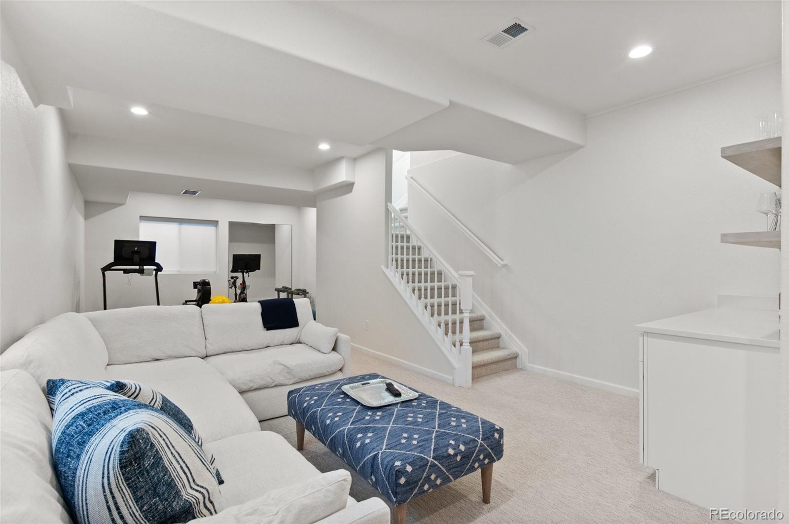 MLS Image #33 for 11989 e lake circle,greenwood village, Colorado