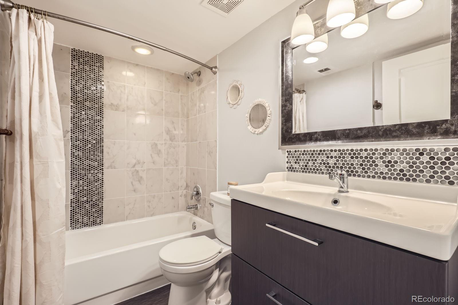 MLS Image #14 for 3141 s tamarac drive,denver, Colorado