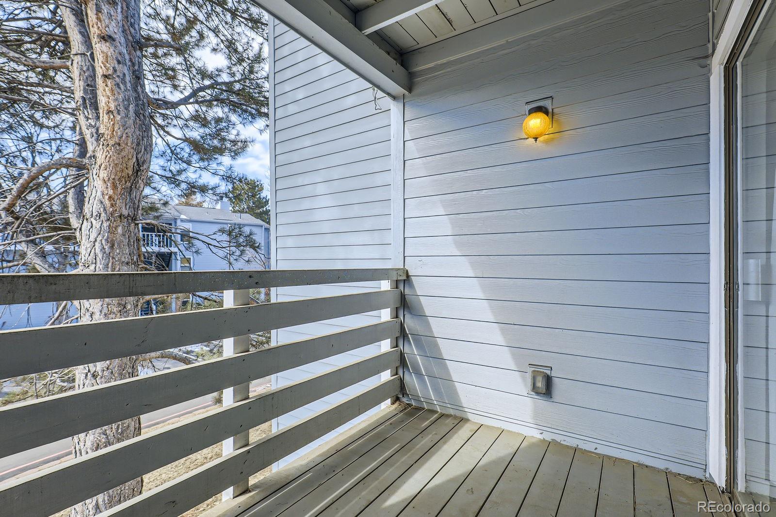 MLS Image #17 for 3141 s tamarac drive,denver, Colorado