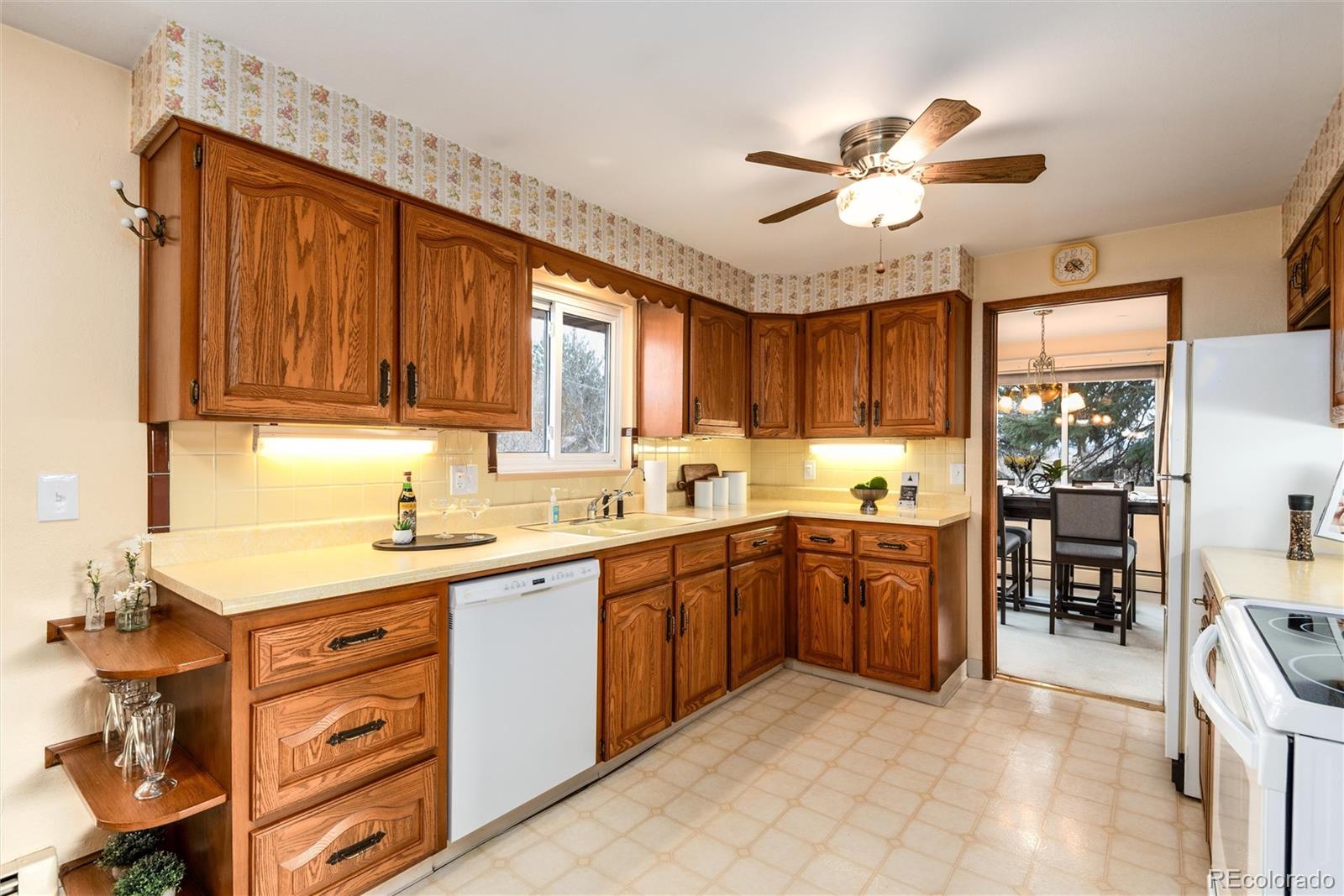 MLS Image #11 for 6056  xenophon street,arvada, Colorado