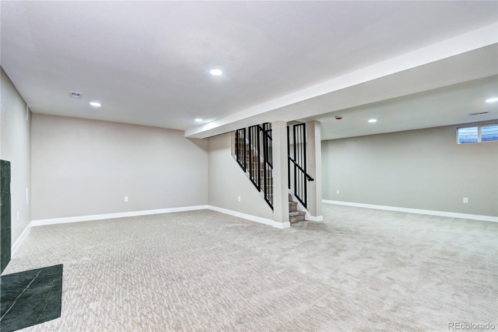 MLS Image #27 for 507 s pontiac way,denver, Colorado