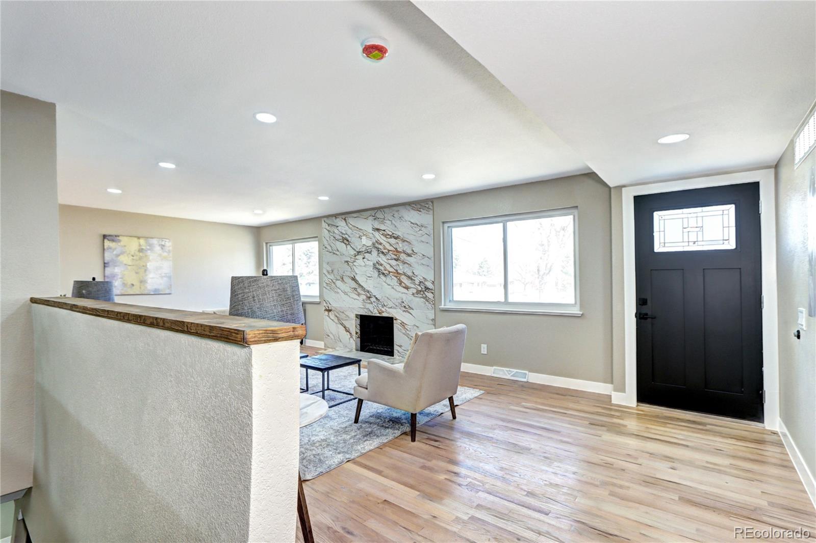 MLS Image #3 for 507 s pontiac way,denver, Colorado
