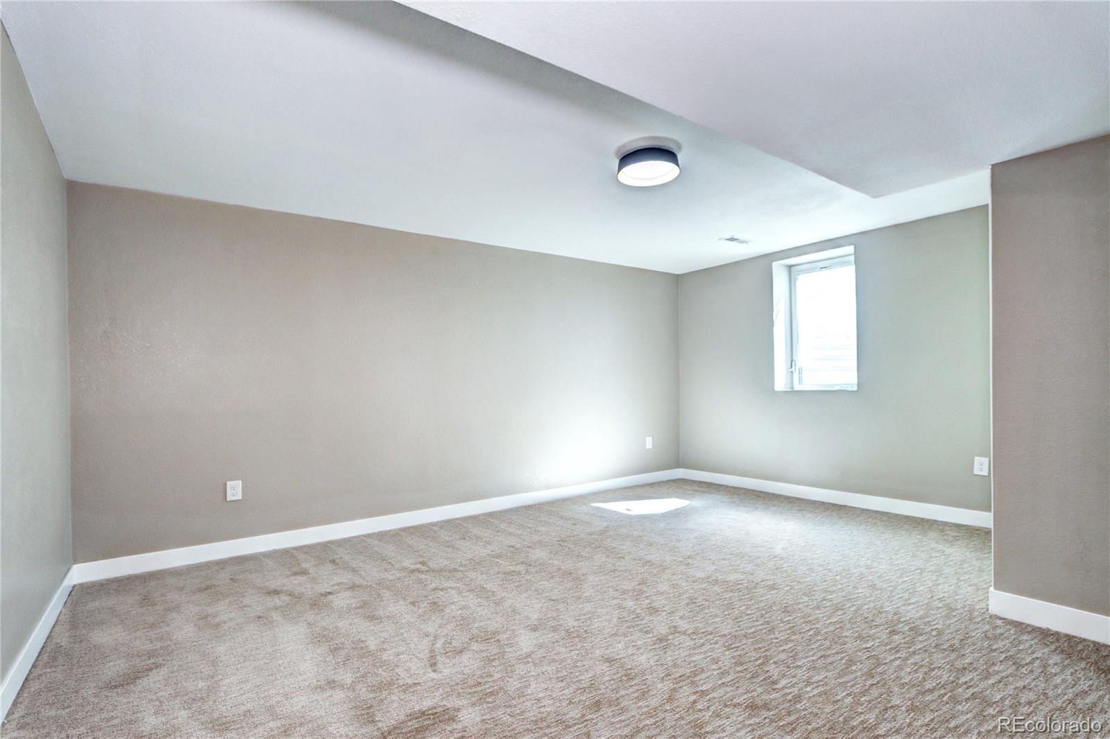 MLS Image #31 for 507 s pontiac way,denver, Colorado