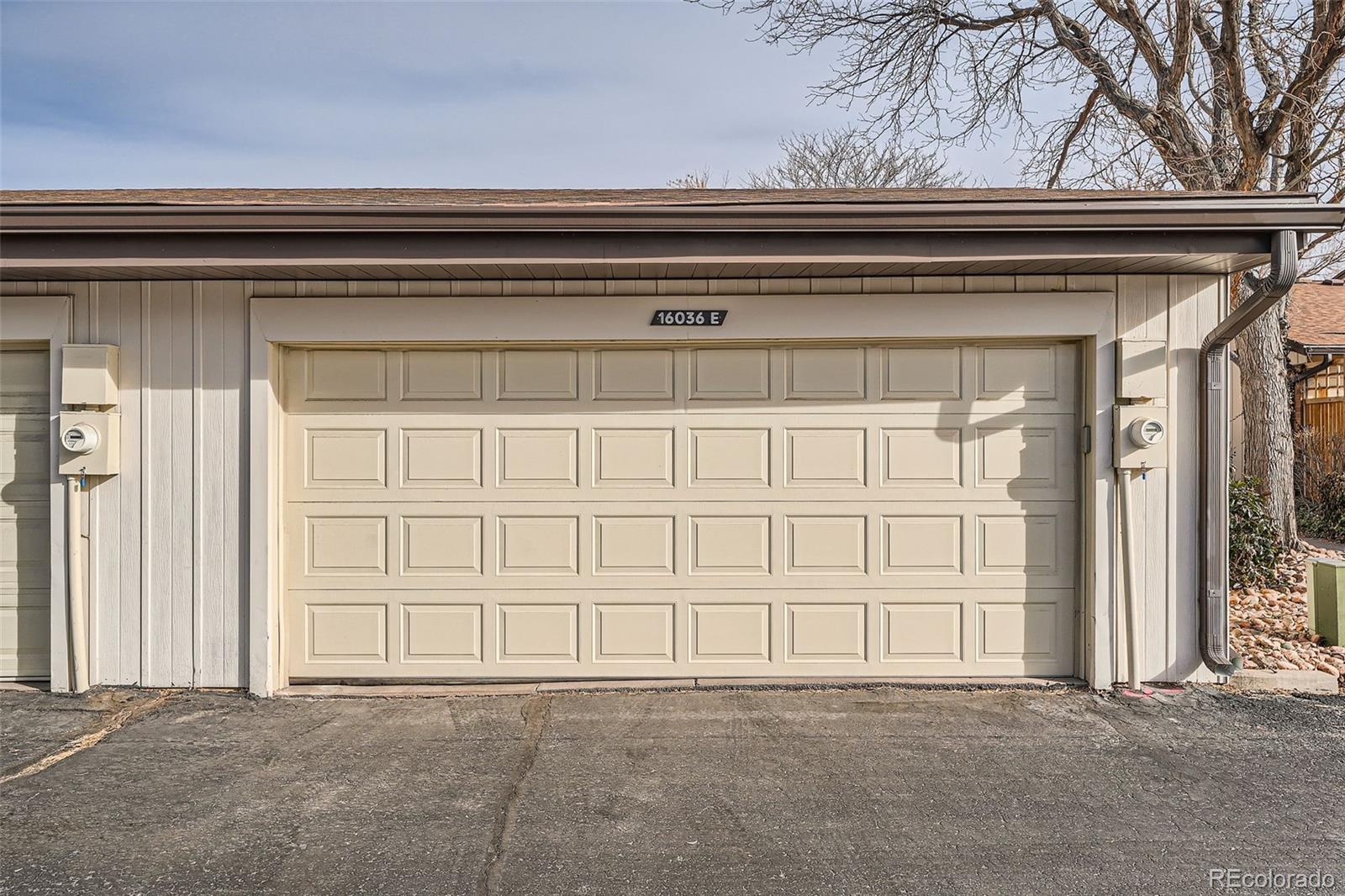 MLS Image #10 for 16036 e ithaca place,aurora, Colorado