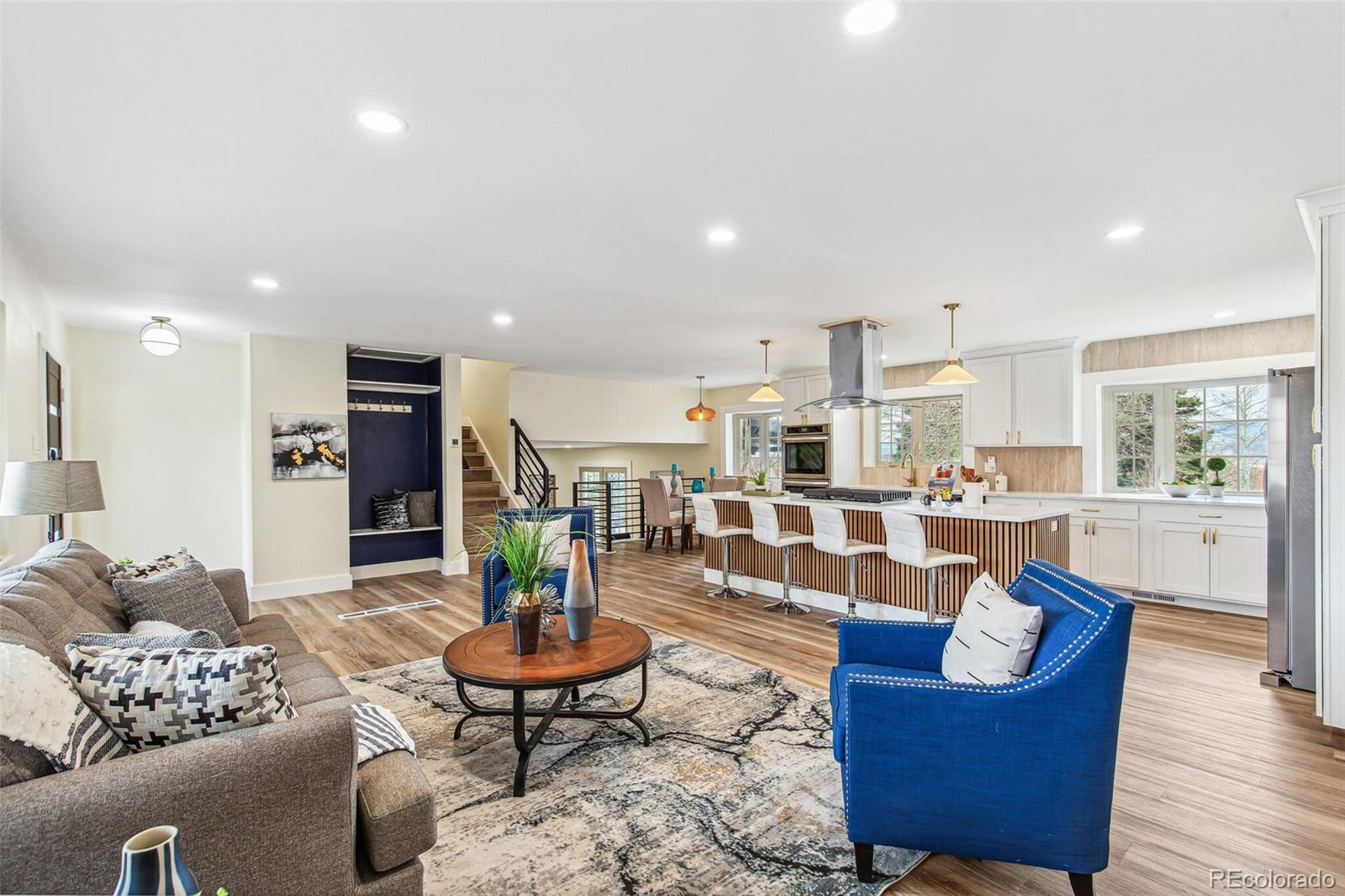 MLS Image #2 for 13232 w jewell circle,lakewood, Colorado